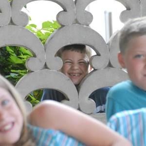 Meet your Posher, Holly